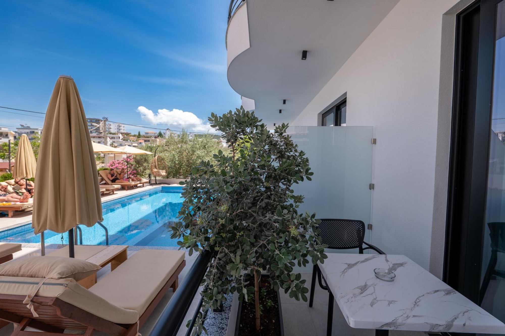 Monel Hotel Ksamil Luaran gambar