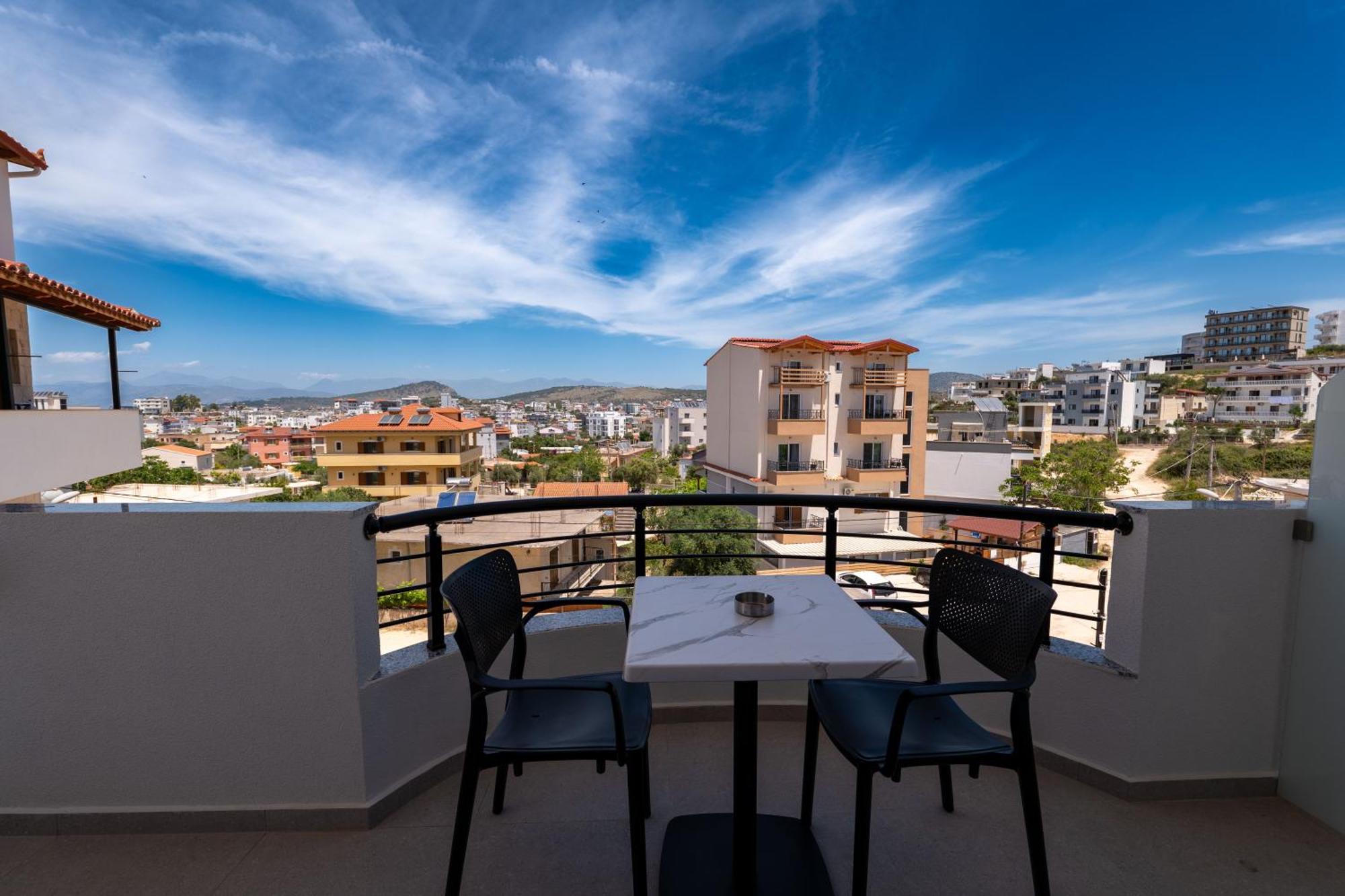 Monel Hotel Ksamil Luaran gambar